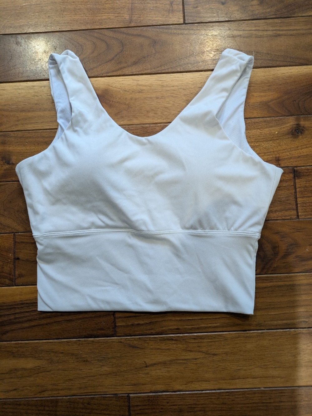 Nvgtn White Scoop Neck Cropped Bra Tank Top
